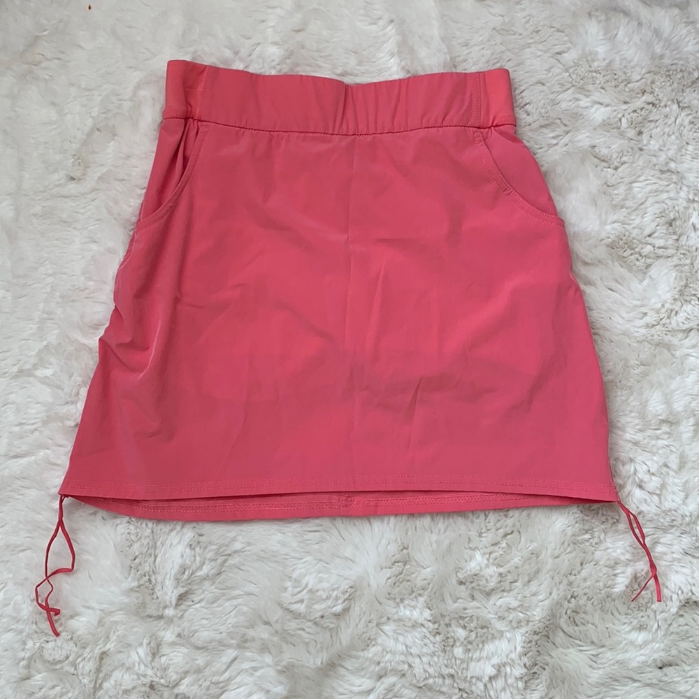 Pretty pink shorkt dresses, by ACX, size S